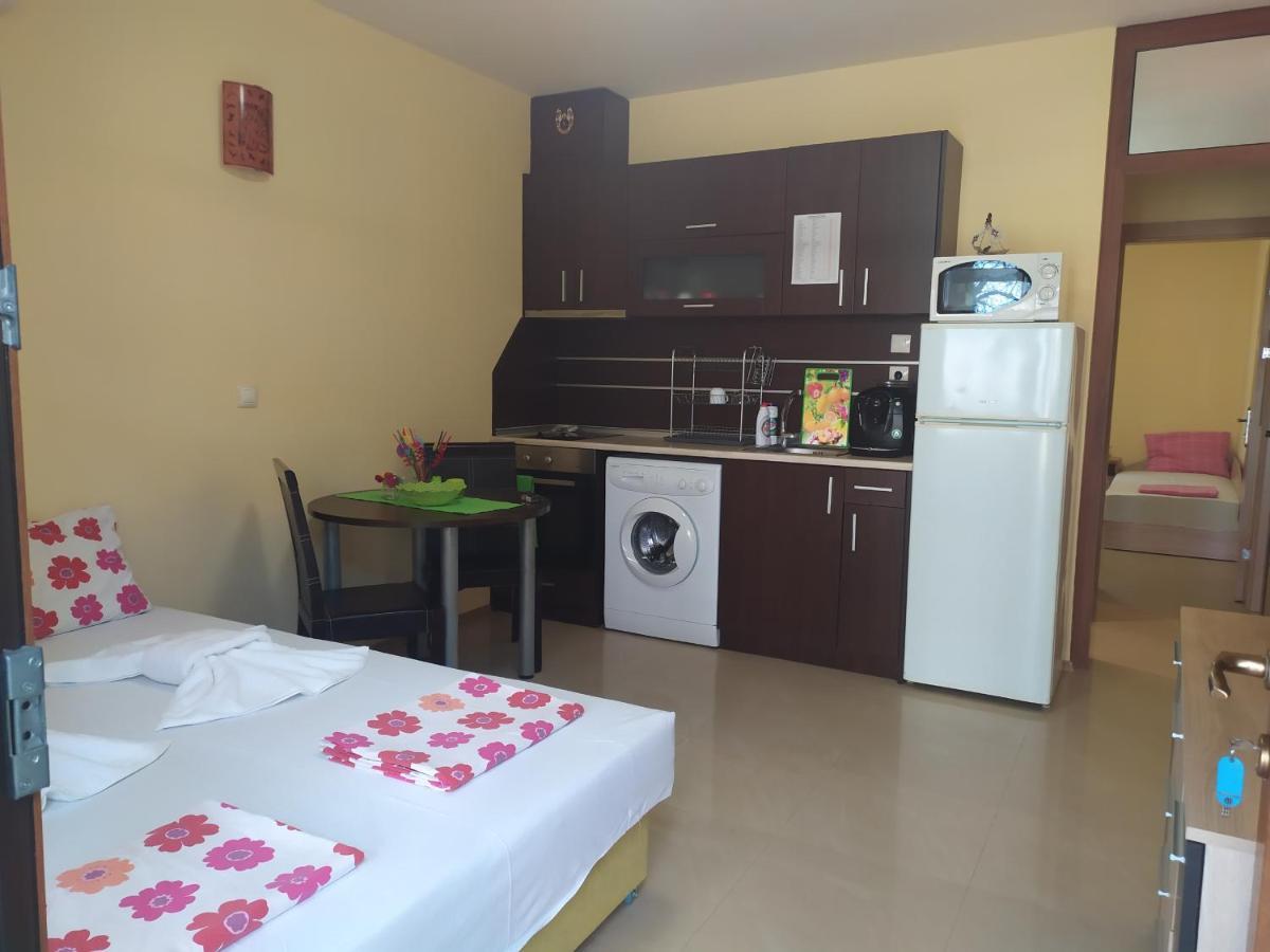 Гардън Бийч - Недялкови Sozopol Exterior foto